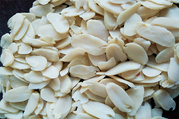 十分钟搞定彩椒炒鸭蛋 儿子自己就能吃完